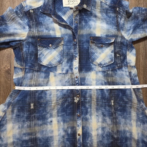 Ryan Michael Denim Western Shirt Dress Blue Tie Dye Plaid Button Down M - Picture 10 of 12